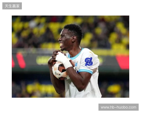 水晶宫vs狼队：迪恩-亨德森、伊斯梅拉-萨尔首发，若泽-萨、乌戈-布埃诺出战