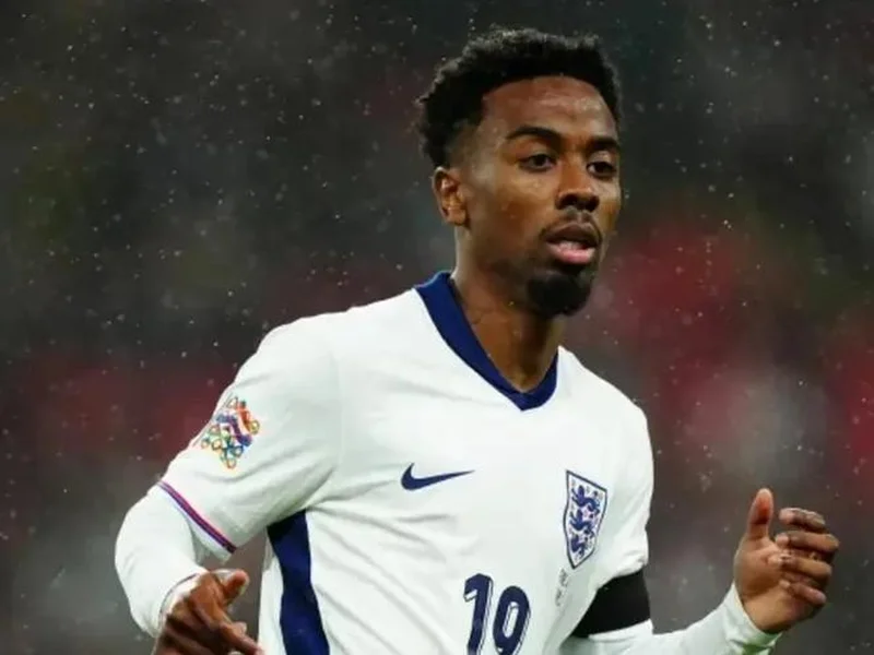 队报:给昆滕-廷贝尔让位,安热尔-戈梅斯将离开马赛